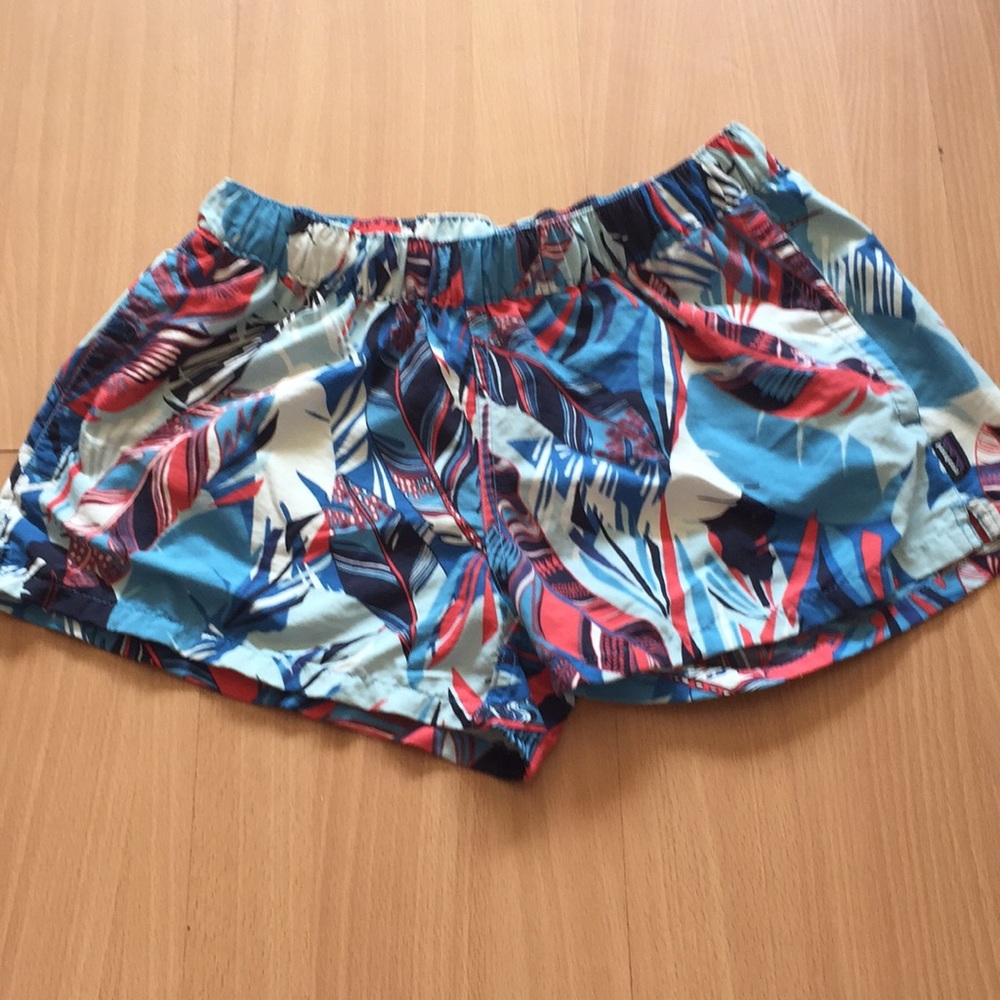 Patagonia barely baggies